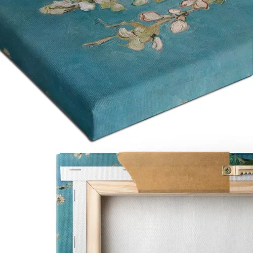 Η πίσω πλευρά ενός καμβά που δείχνει το ξύλινο τελάρο, τα δίχαλα συρραφής και το προεγκατεστημένο μεταλλικό γατζάκι.